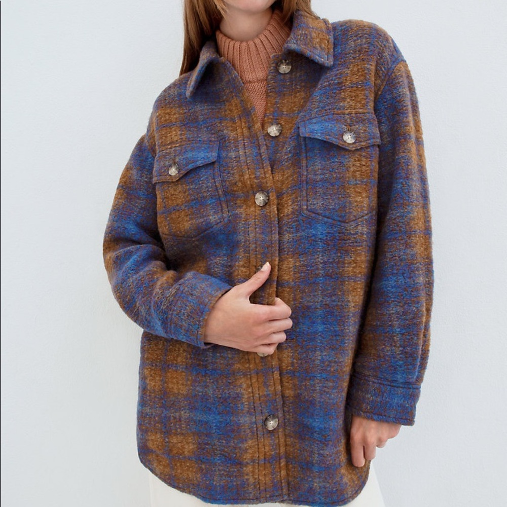 Aritzia Ganna shirt jacket